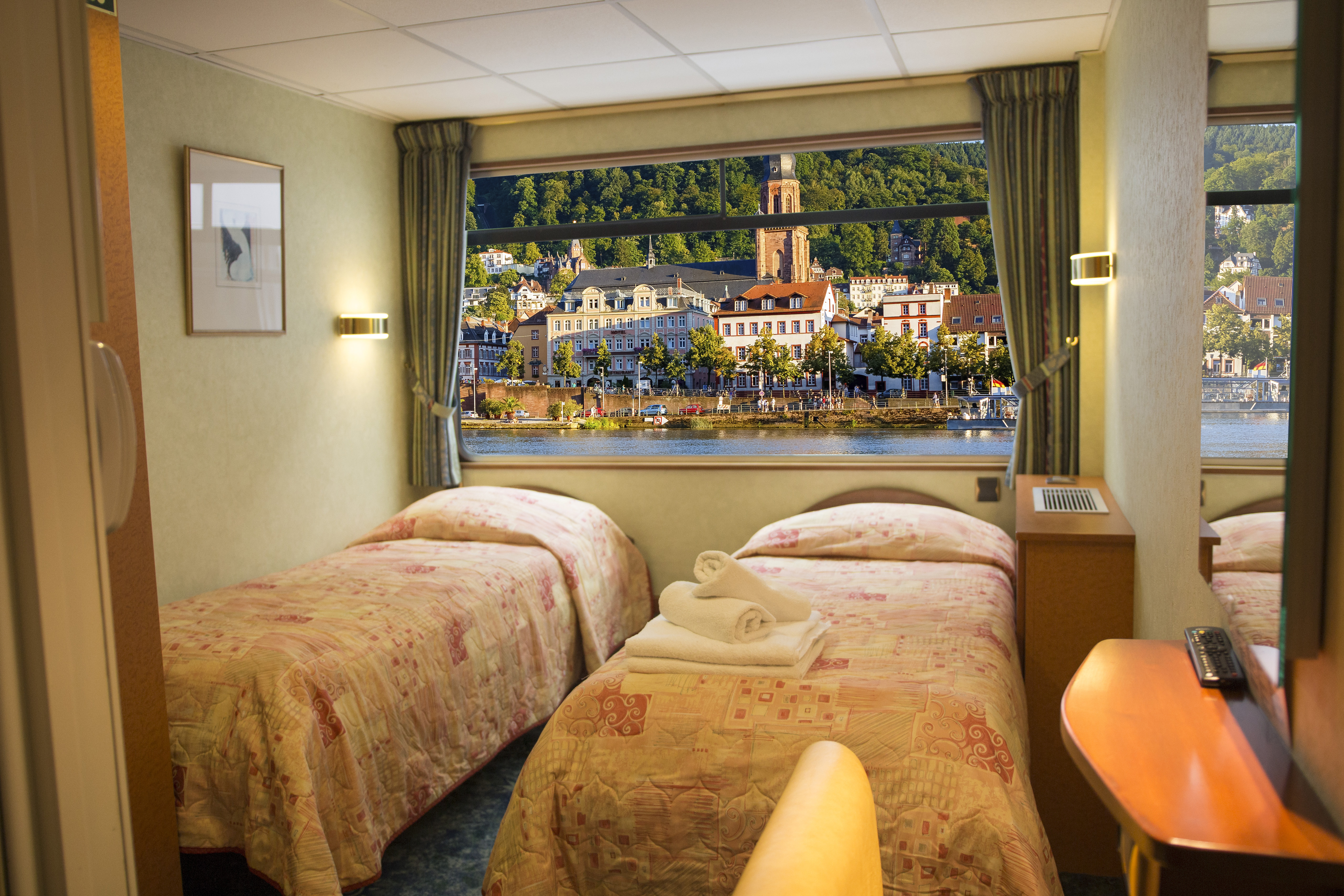 CroisiEurope MS Modigliani Cabin 3.jpg